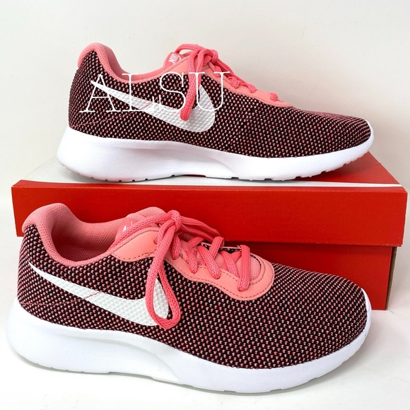 💖MEGA SALE💖Nike Women’s Sneakers Tanjun Pink Gaze Canvas Size 7 BV7432 002 - Picture 2 of 9